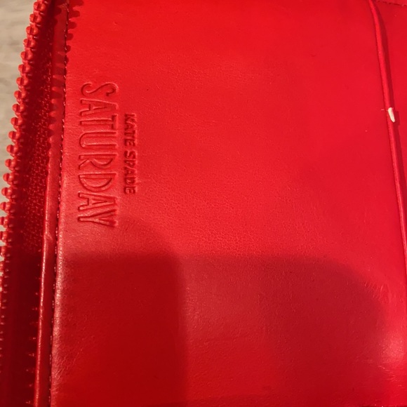 Kate Spade Saturday Red Flora Clutch Wallet - Picture 4 of 5